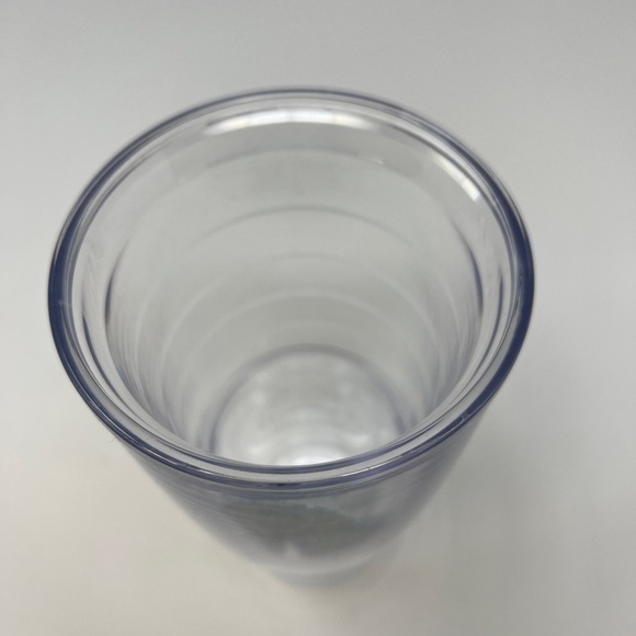 Tervis Sequins Flip Flops Made in USA Double Walled Insulated Tumbler, 24 oz - Picture 3 of 4